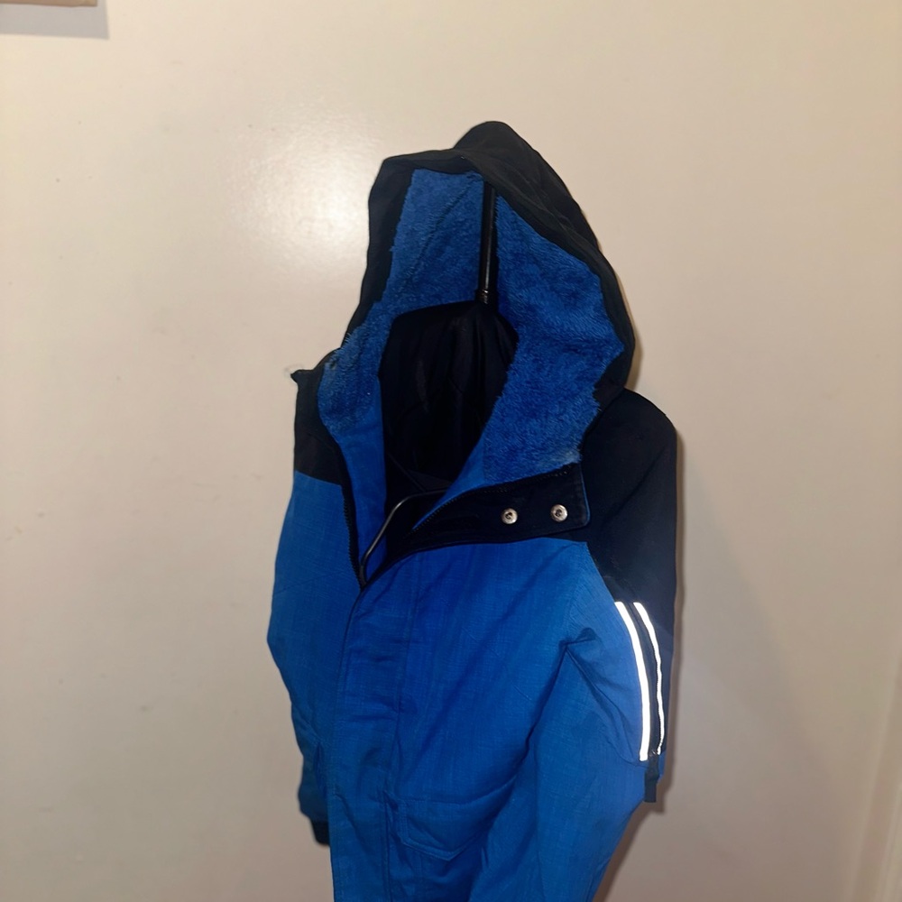 ZeroXposur Blue and Black Hooded Puffer Jacket
